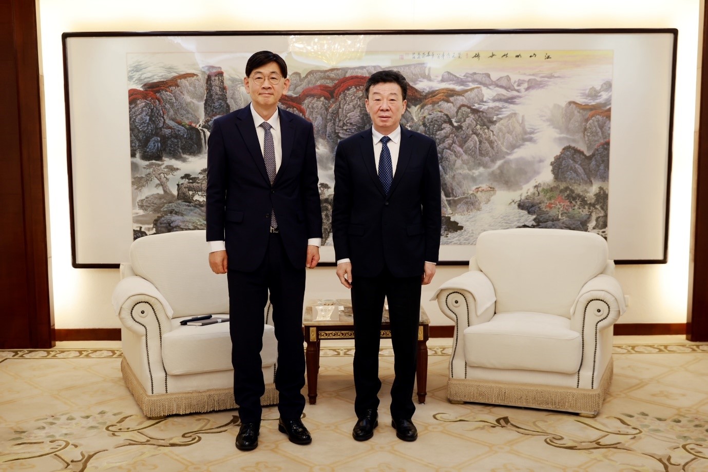 总领事会见青岛市委副书记、市长(5.19)